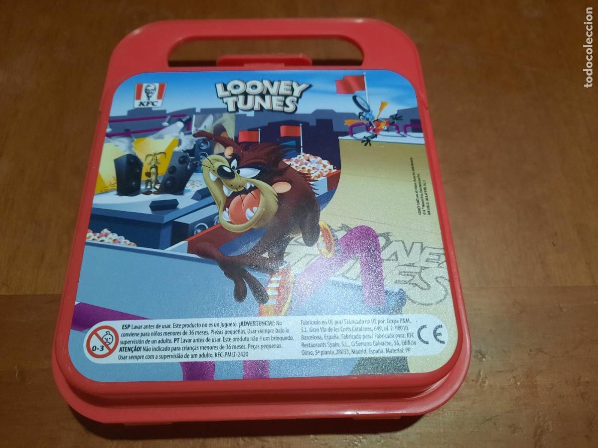 Colecionismo: FIAMBRERA INFANTIL. LOONEY TUNES. BUEN ESTADO. DE PL&Aacute;STICO. B-3
