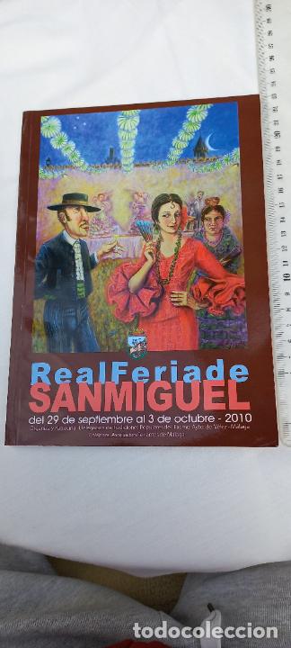 Coleccionismo: REAL FERIA DE SAN MIGUEL. 2010. VELEZ-MALAGA. PROGRAMA DE FERIA. 132 PAGINAS