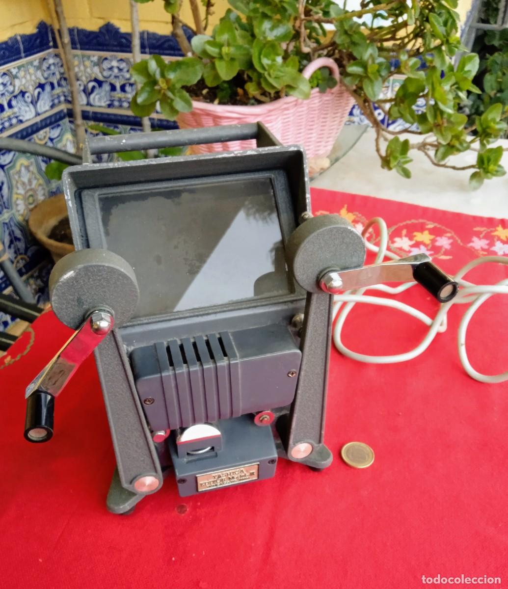 Coleccionismo: Antiguo proyector super8 Yashica model III - Foto 1