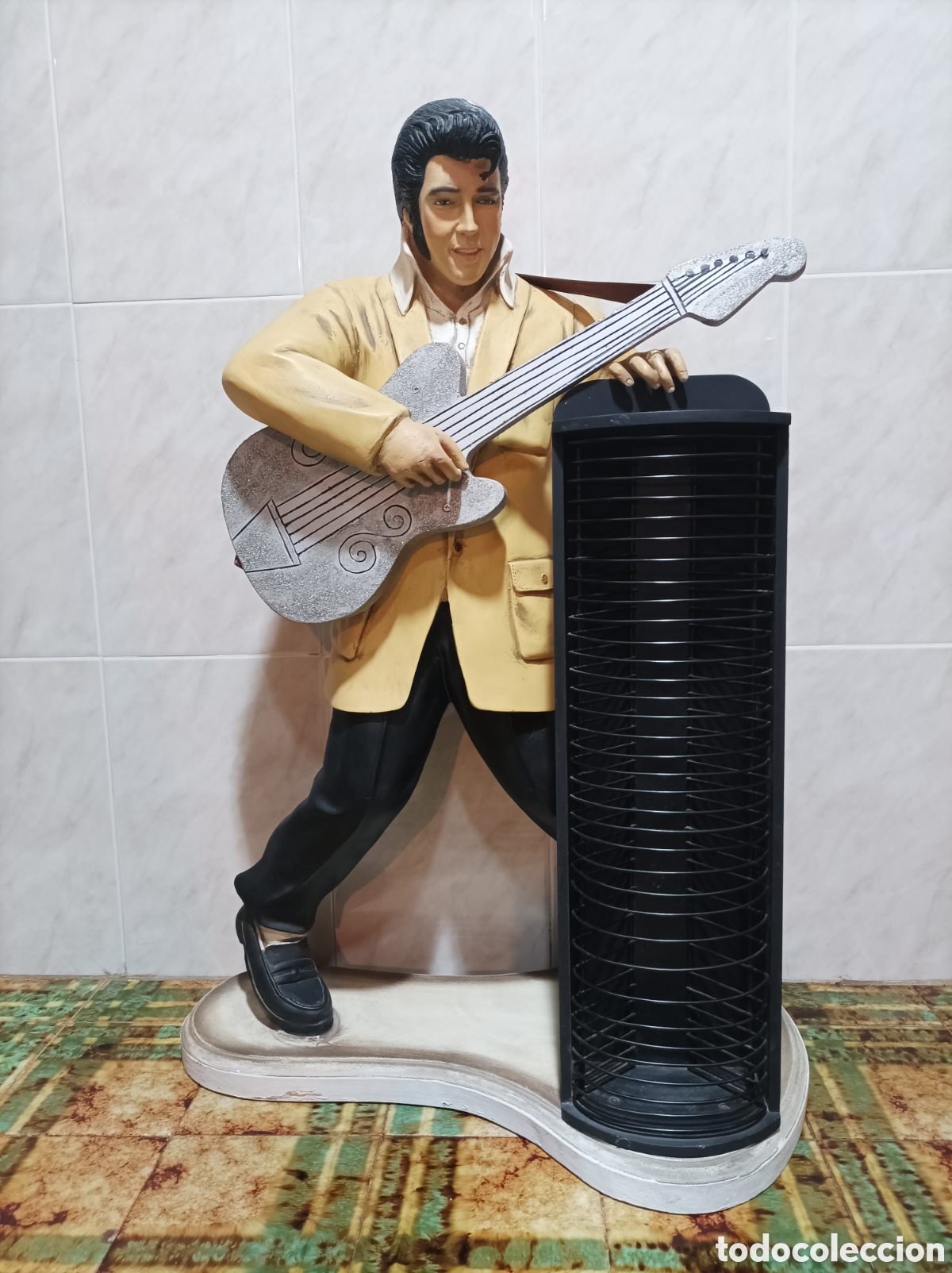 Coleccionismo: MUEBLE VINTAGE DE ELVIS PRESLEY