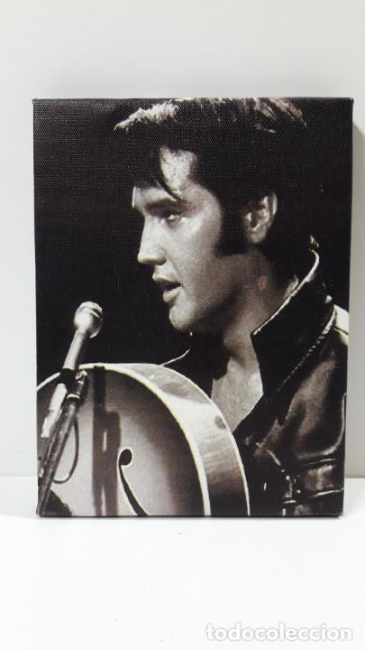 Coleccionismo: CUADRO DE ELVIS PRESLEY . MEDIDA DE FRENTE 15 CM ALTO 20 CM