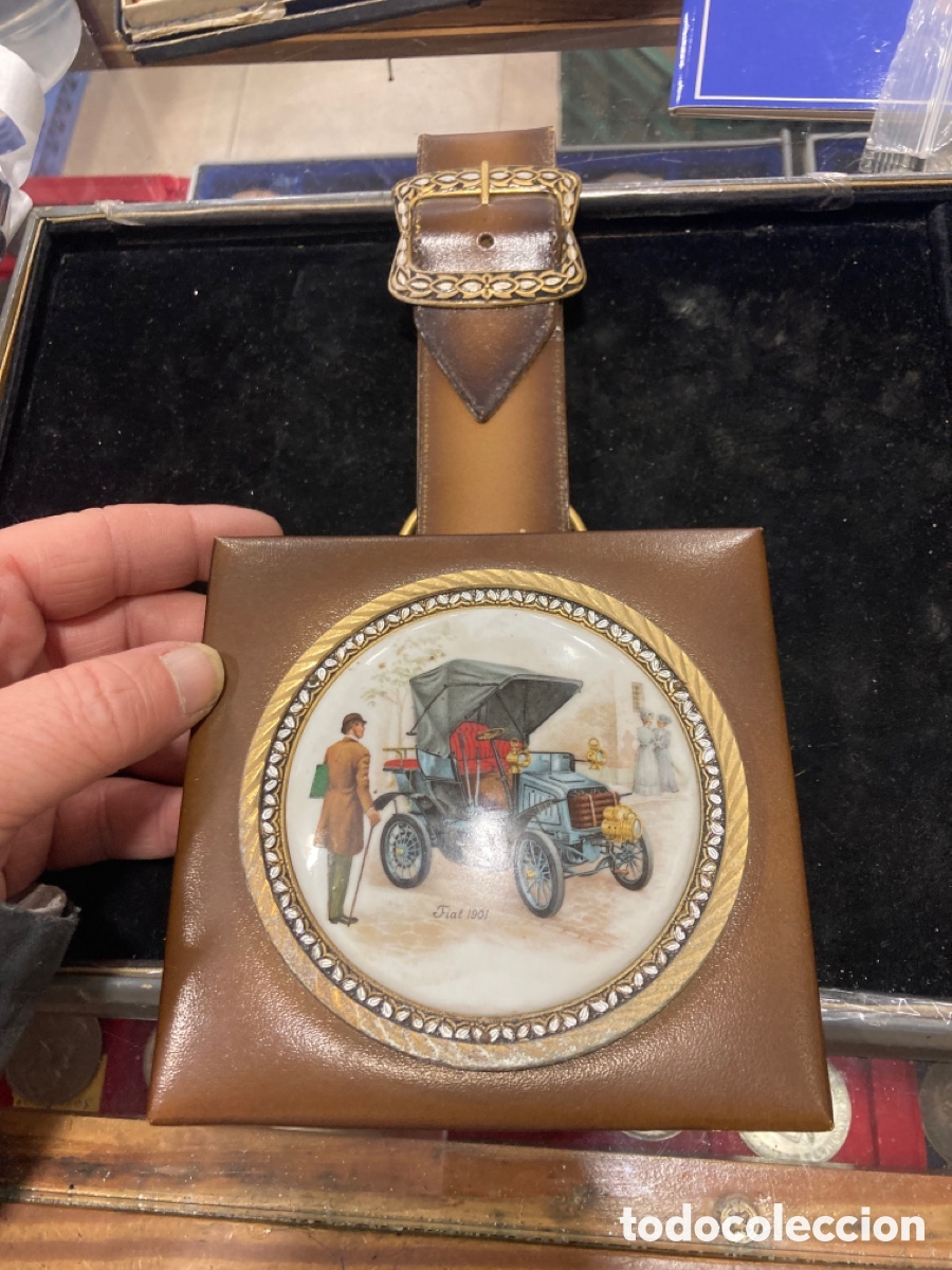 Coleccionismo: Precioso adorno de pared Fiat 1901
