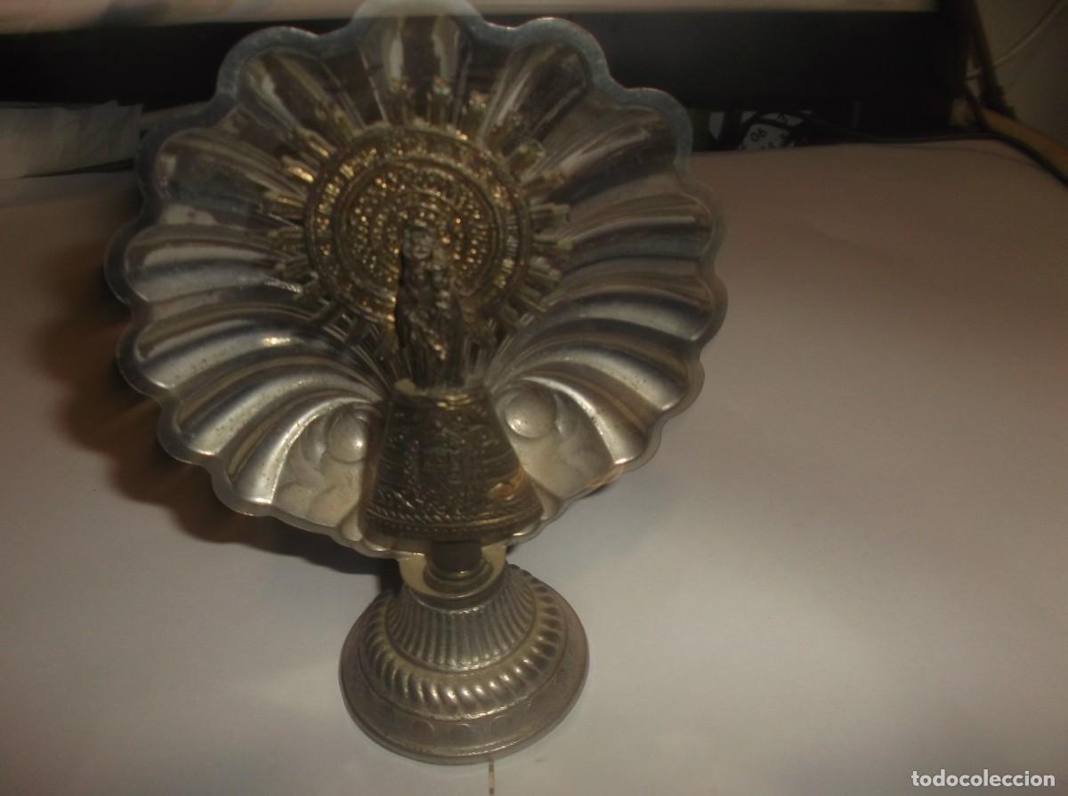 Coleccionismo: CONCHA(ACABADO PLATEADO)CON LA VIRGEN DEL PILAR ,EM METAL A&Ntilde;OS 80