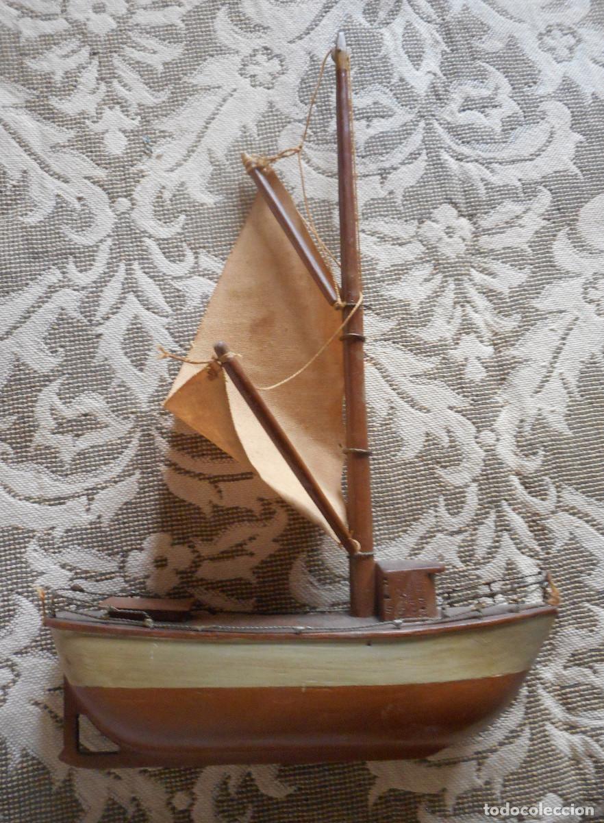 Coleccionismo: ANTIGUO BARCO VELERO DE MADERA