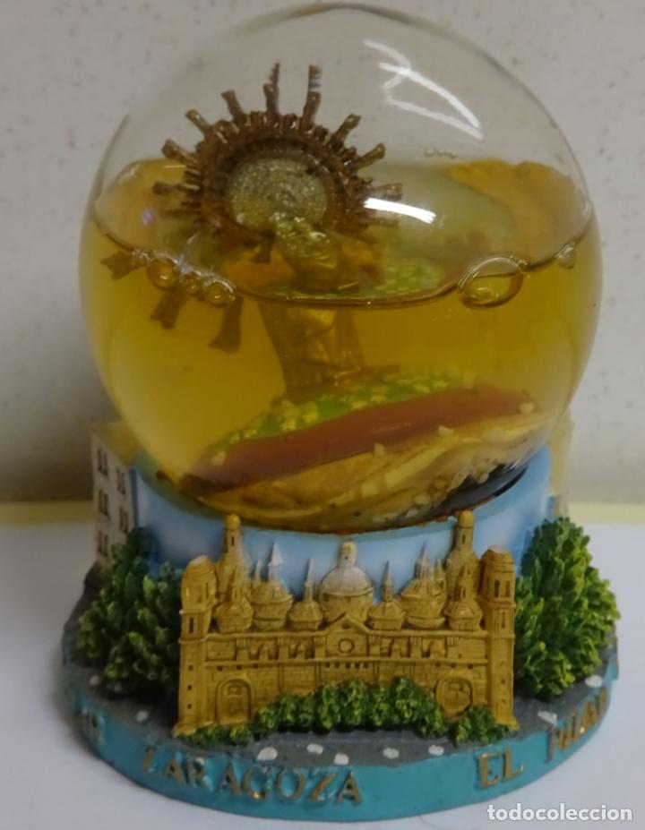 Coleccionismo: GLOBO BOLA DE NIEVE. RECUERDO SOUVENIR. ZARAGOZA EL PILAR. 9CM. 250GR