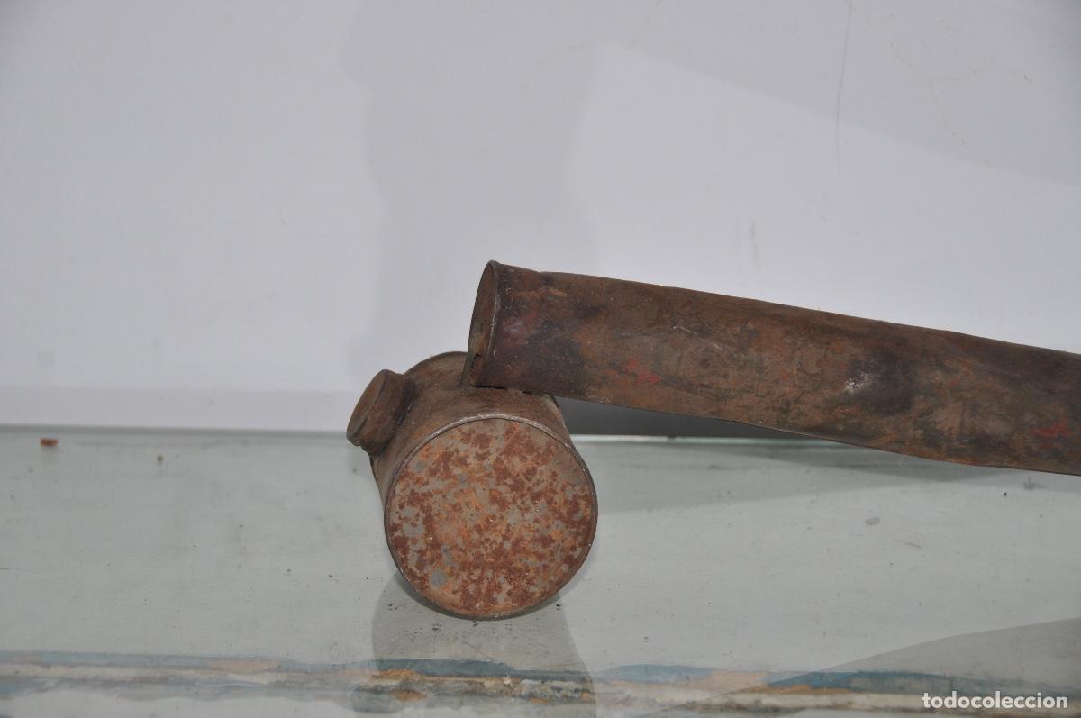 Coleccionismo: Matamoscas en metal - Foto 2