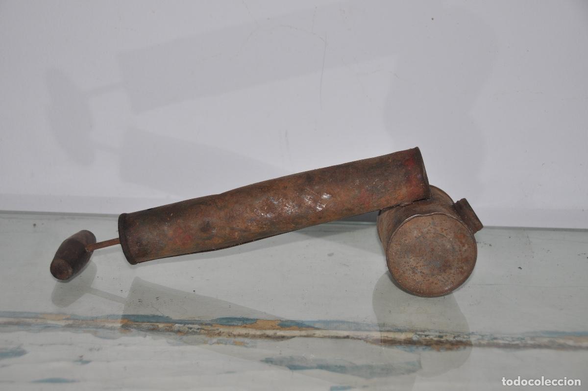 Coleccionismo: Matamoscas en metal - Foto 5