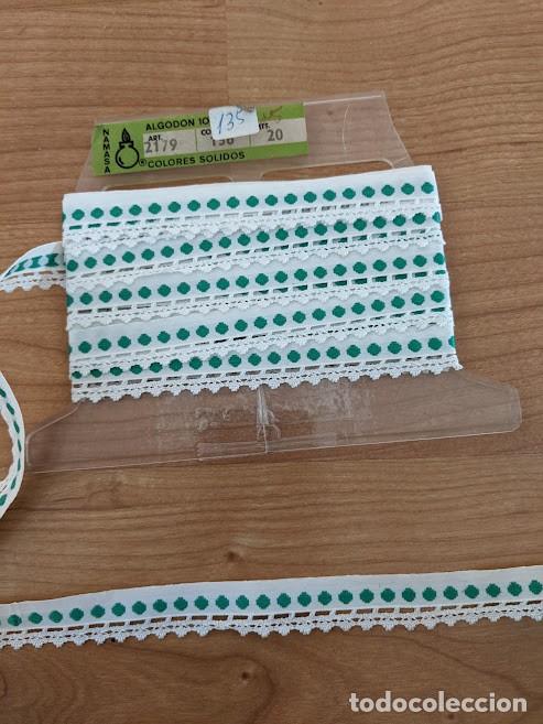 Collectionnisme: ANTIGUA CINTA VIVO DECORATIVO ANCHO 1,5 CM COLOR VERDE (1 METRO)- DISPONIBLES 3,4 MTS.