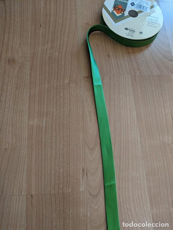 Coleccionismo: CINTA BIES PERFILADO RASO ANCHO 18 MM. COLOR VERDE (1 METRO) DISPONIBLES 25 MTS.
