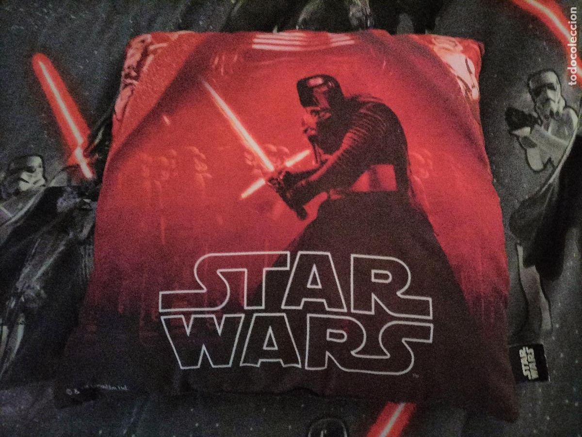 Colecionismo: COJIN CUADRADO. STAR WARS. BUEN ESTADO. 35 CM X 35 CM.