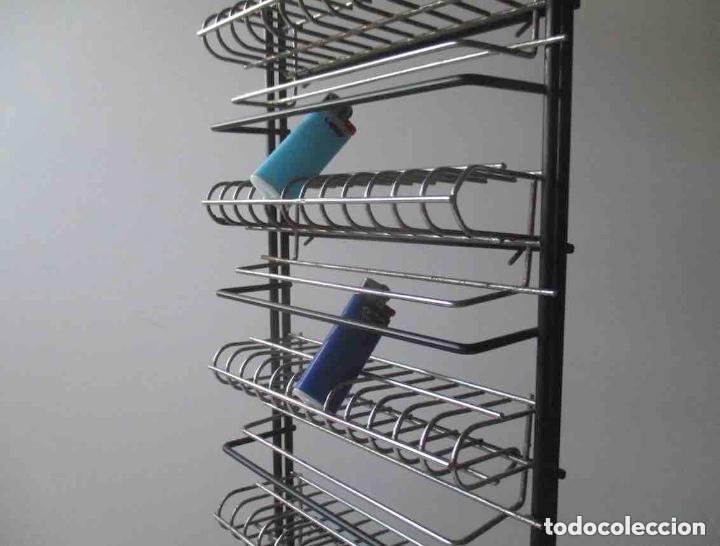 Coleccionismo: MOSTRADOR PARA MECHEROS BIC - Foto 3