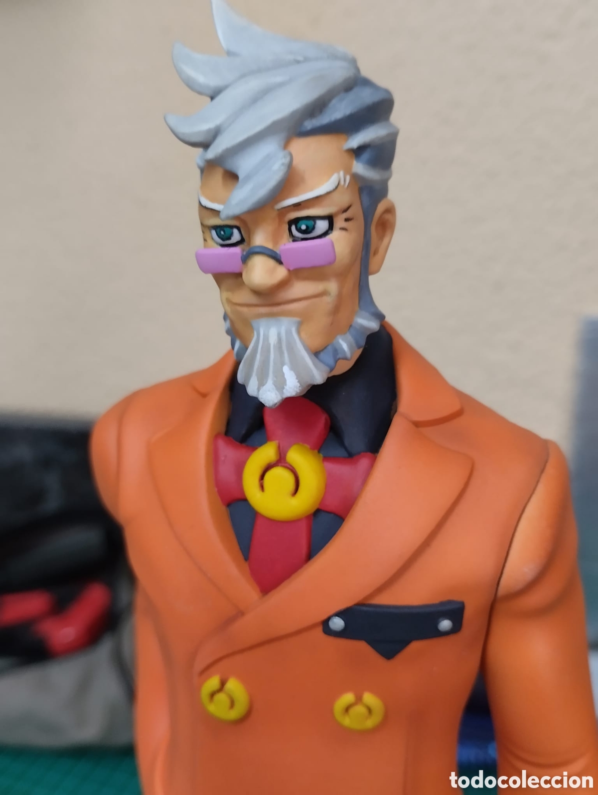 Coleccionismo: Phoenix Wright. Figura exclusiva Damon Gant. - Foto 2