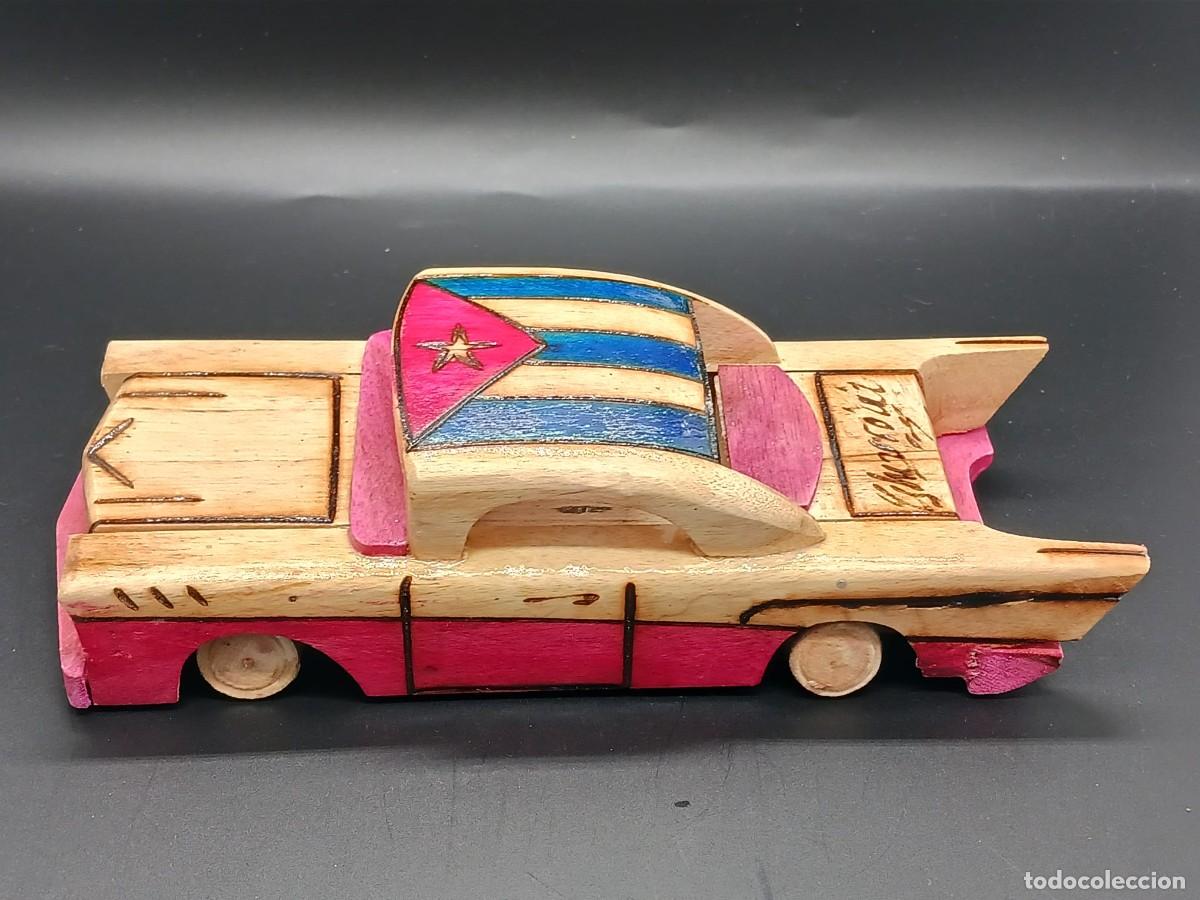 Coleccionismo: Coche antiguo de madera hecho a mano en Cuba. - Foto 1