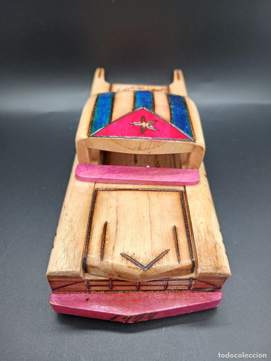 Coleccionismo: Coche antiguo de madera hecho a mano en Cuba. - Foto 2
