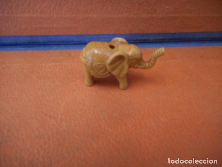 Collezionismo: MINI ELEFANTE DE PLASTICO MEDIDAS 4CM.