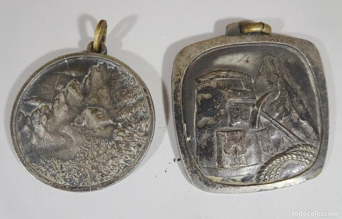 Collezionismo: LOTE DE 2 MEDALLAS, UEC, UNI&Oacute; EXCURSIONISTA DE CATALUNYA, A&Ntilde;OS 70, VER FOTOS