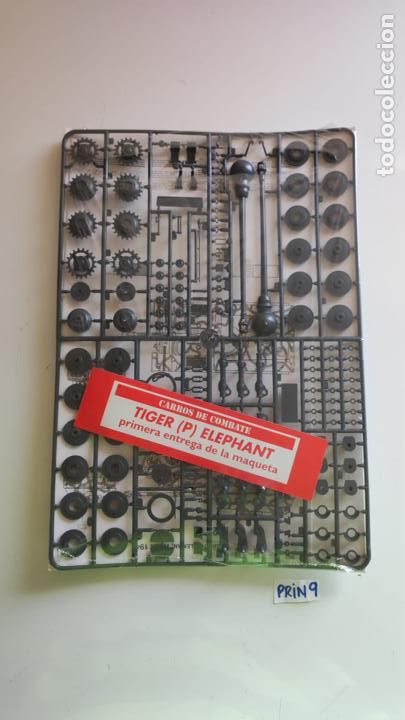 Coleccionismo: Colecci&oacute;n Blister Carros de Combate - Foto 1