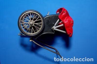 Coleccionismo: Encendedor carro Rickshaw de colecci&oacute;n - Foto 1