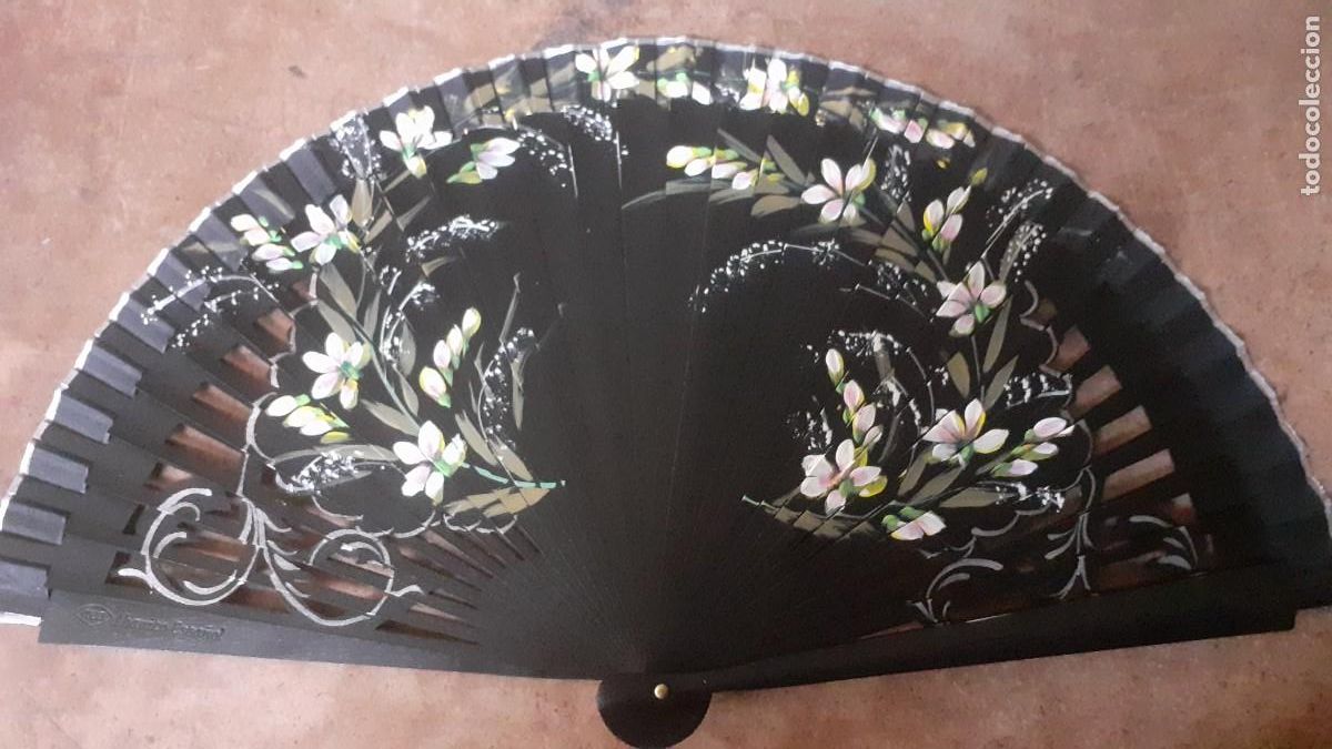 Coleccionismo: ABANICO MADERA PERAL PINTADO A MANO - Foto 2
