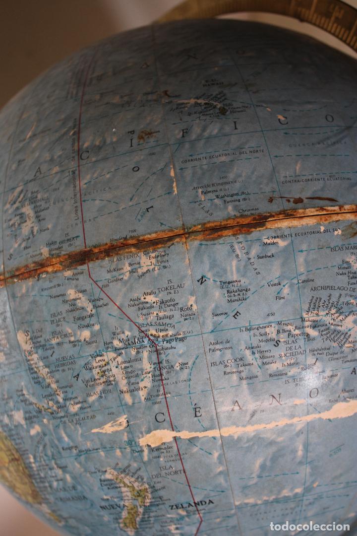 Coleccionismo: gran globo terraqueo de selecciones - Foto 8