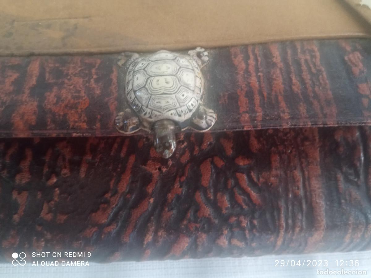 Coleccionismo: Caja para guantes - Foto 2