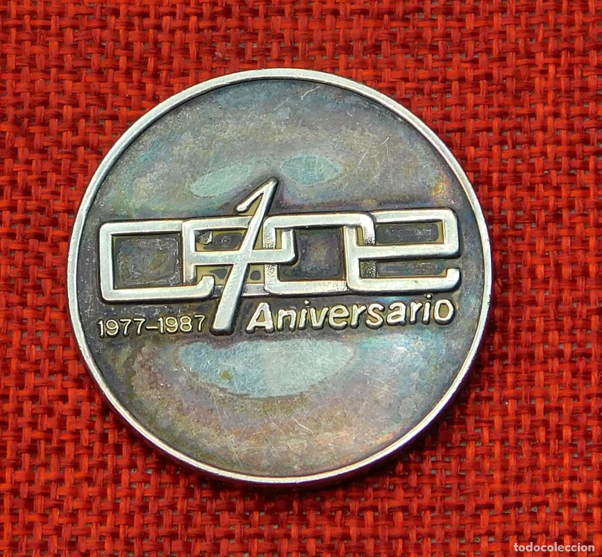 Coleccionismo: Medalla 10 aniversario CEOE Confederaci&oacute;n Espa&ntilde;ola de Organizaciones empresariales 1977 - 1987