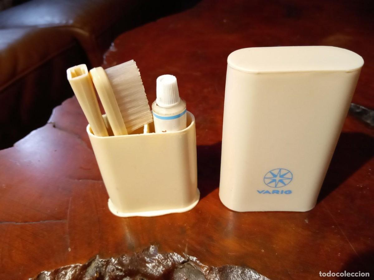 Coleccionismo: ESTUCHE CEPILLO DE DIENTES PLEGABLE DE VIAJE AEROLINEAS VARIG