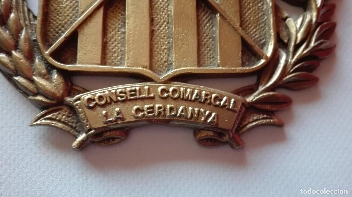 Coleccionismo: ESCUDO CONSELL COMARCAL LA CERDANYA - Foto 5