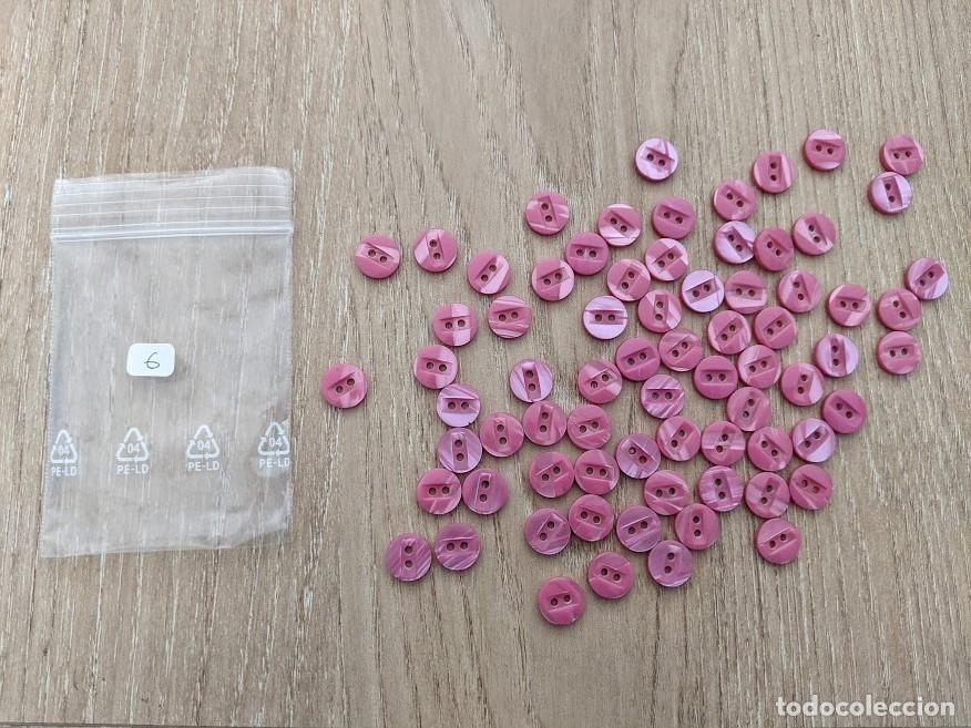 Sammeln: BOLSITA CON 61 BOTONES