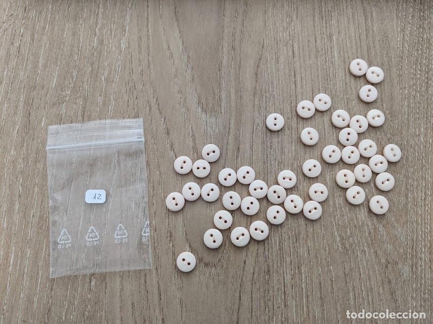 Colecionismo: BOLSITA CON 53 BOTONES