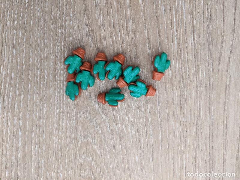 Sammeln: 9 BOTONES INFANTILES CACTUS