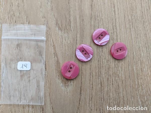 Collectionnisme: 4 BOTONES ROSAS