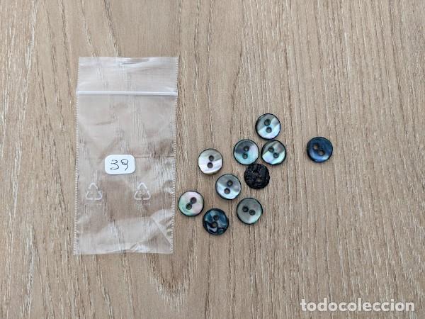 Collectionnisme: BOLSITA CON 10 BOTONES N&Aacute;CAR