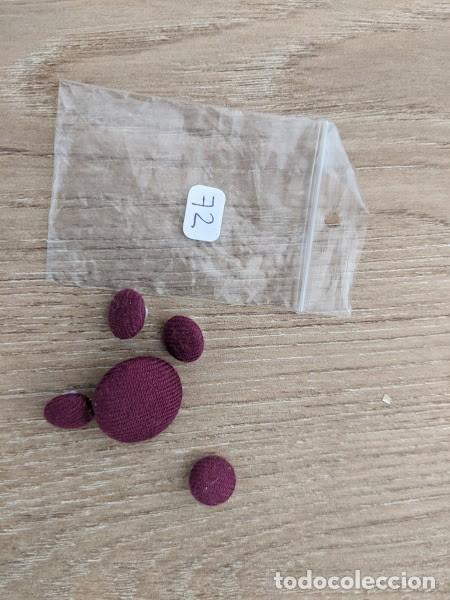 Collectionnisme: BOLSITA CON 5 BOTONES FORRADOS DE TELA