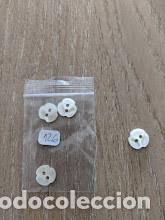 Sammeln: 4 BOTONES