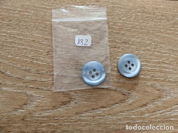 Collectionnisme: 2 BOTONES