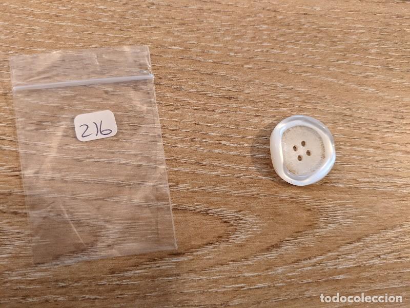 Colecionismo: 1 BOT&Oacute;N