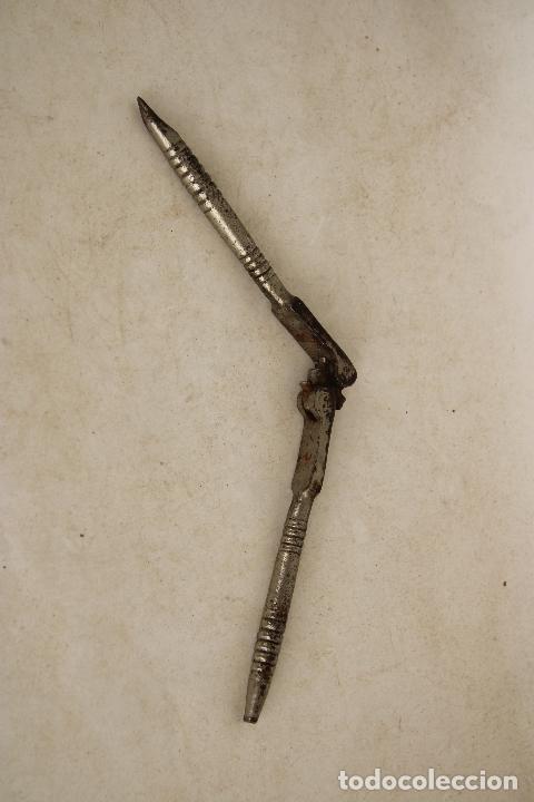 Coleccionismo: antiguo cascanueces - c104 - Foto 2