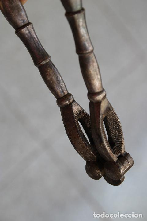 Coleccionismo: antiguo cascanueces - c104 - Foto 5