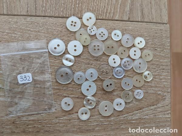 Collectionnisme: 37 BOTONES