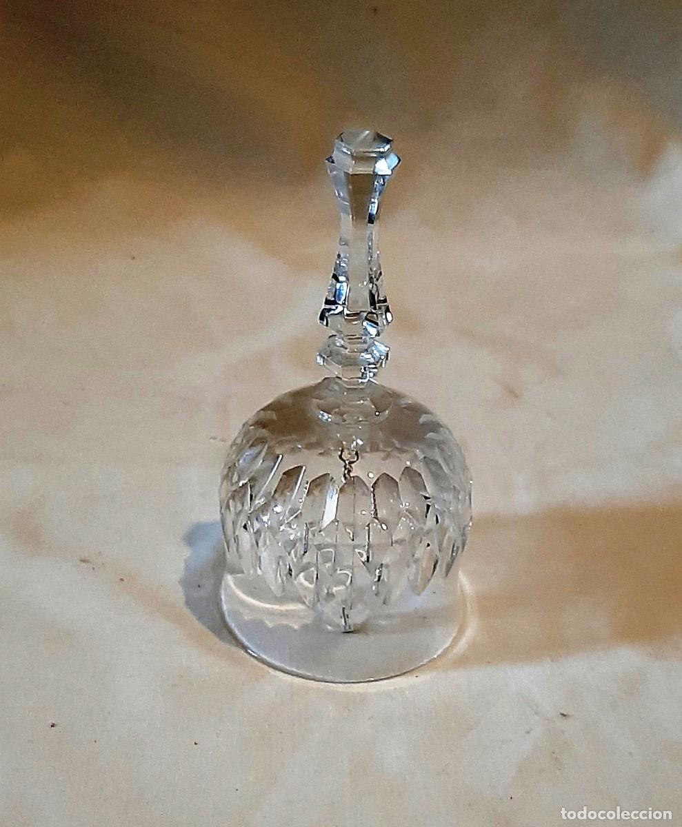 Coleccionismo: Campana tallada...Campana de cristal tallado