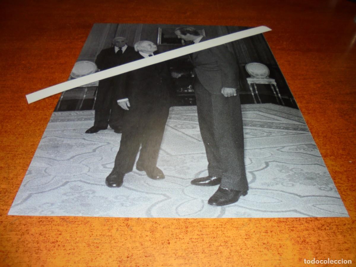 Coleccionismo: CLIPPING: JOAN MIRO MEDALLA DE ORO BELLAS ARTES EN 1980