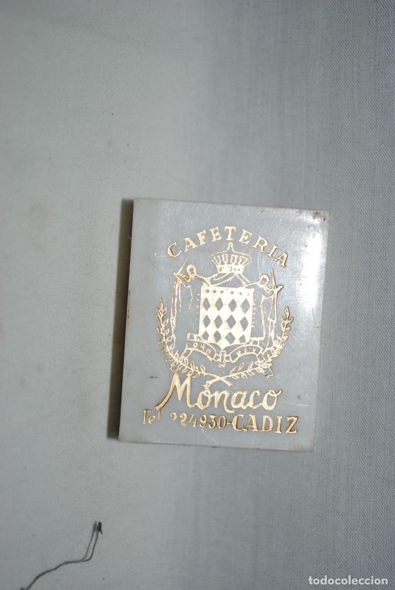 Coleccionismo: CERILLERA CAFETERIA MONACO , CADIZ . - Foto 1