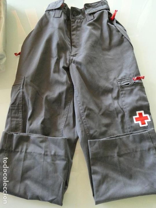 Colecionismo: PANTAL&Oacute;N DE LA CRUZ ROJA ESPA&Ntilde;OLA. TALLA 36. NI&Ntilde;O DISFRAZ. 520GR