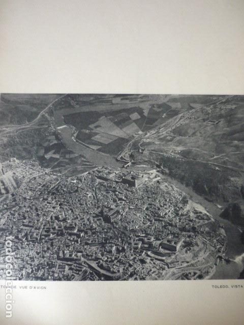 Coleccionismo: TOLEDO VISTA AEREA ANTIGUA LAMINA HUECOGRABADO 1936
