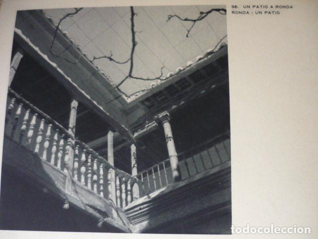 Coleccionismo: RONDA MALAGA UN PATIO ANTIGUA LAMINA HUECOGRABADO 1936