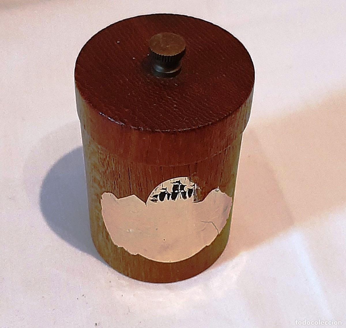 Coleccionismo: Molinillo cilindro antiguo de madera - Foto 2