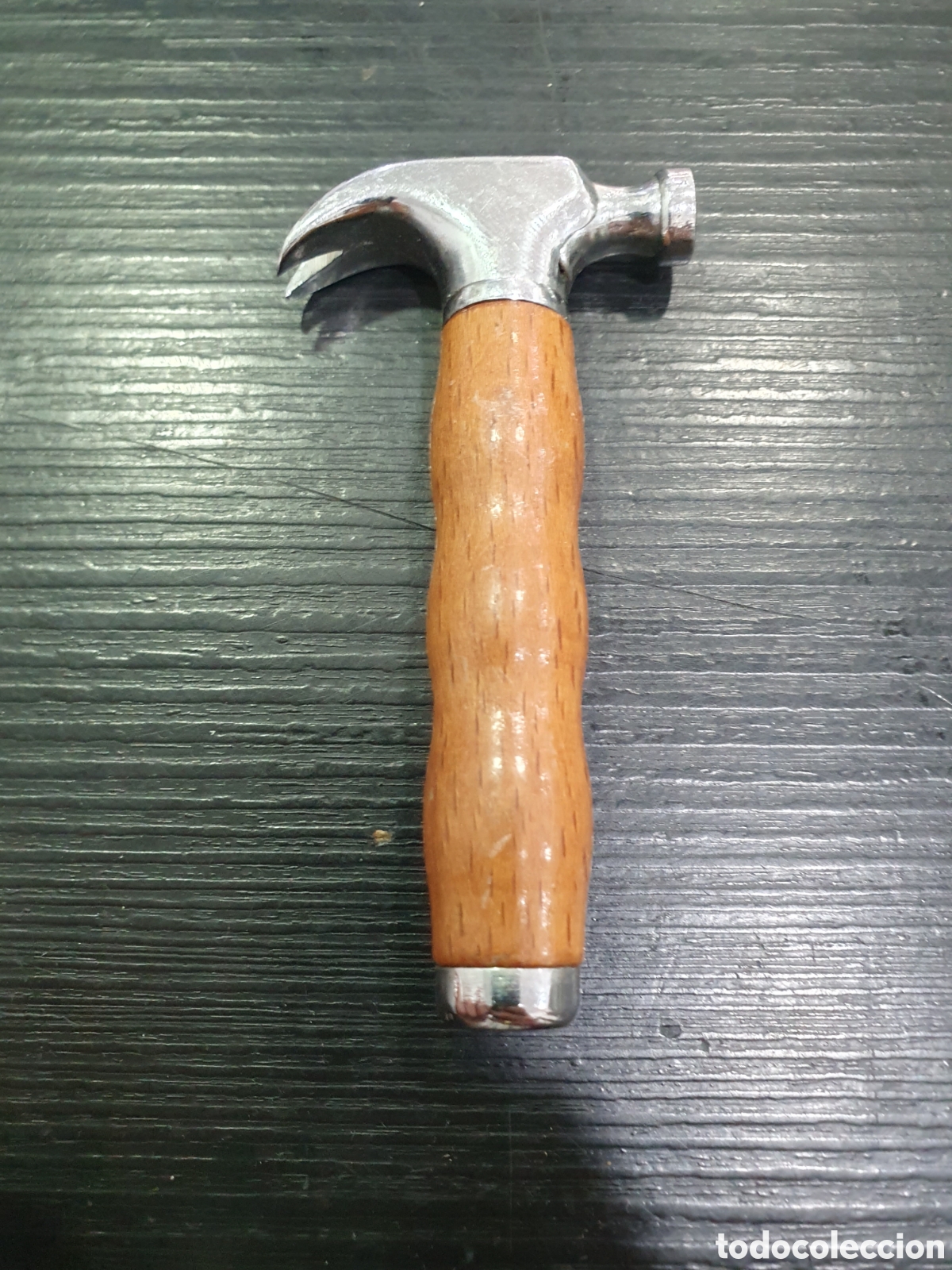 Colecionismo: Mechero con forma de martillo. (L86)