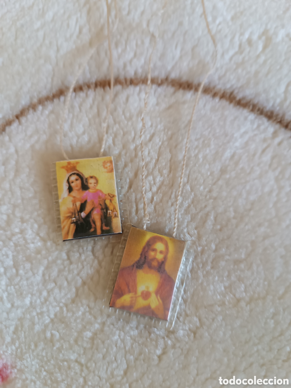 Coleccionismo: Escapulario con im&aacute;genes - Foto 6