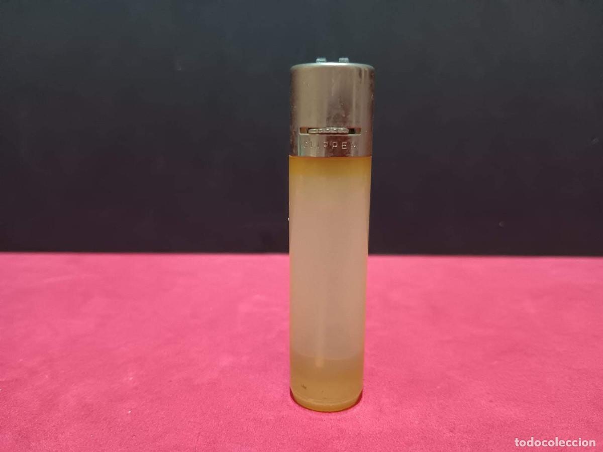 Coleccionismo: antiguo mechero clipper raro bicolor regulador antiguo rosca redonda pulsador de metal